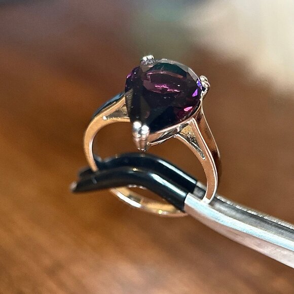 Teardrop Shaped Amethyst Color Ring - Picture 3 of 5